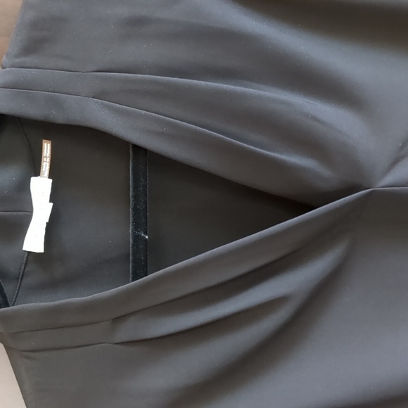 Top - Picture 3 of 4